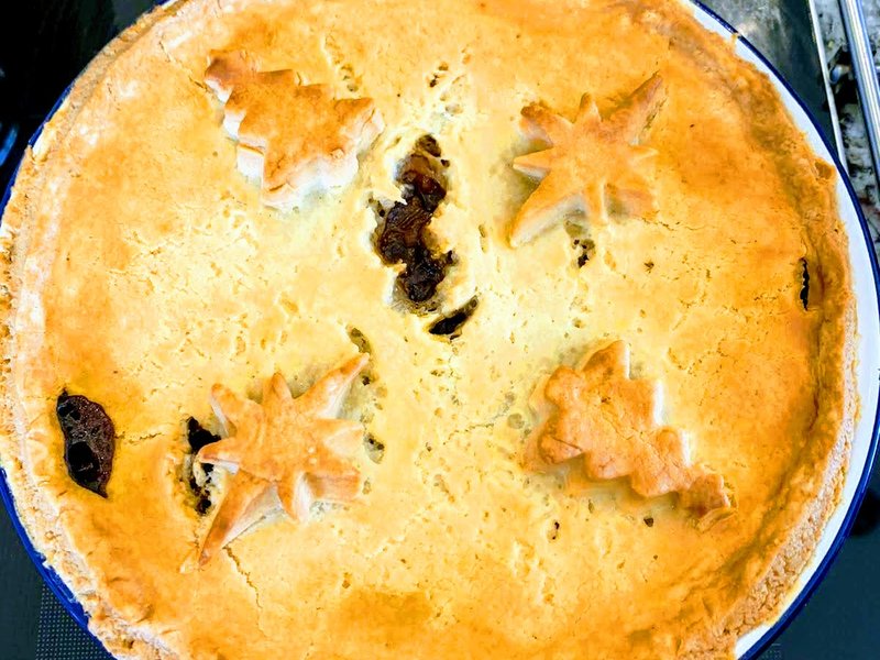 Recipe - Mushroom and Ale Vegan Pie