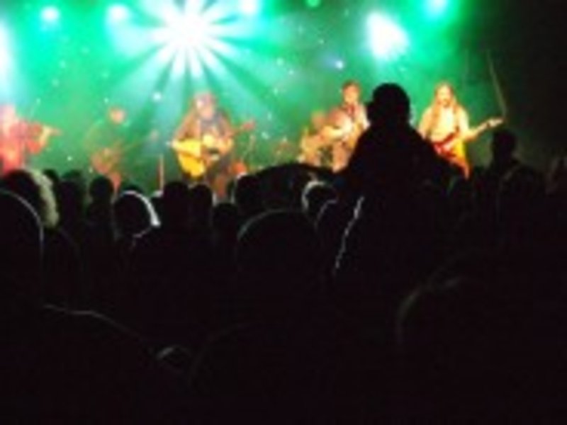Show of Hands headline at Brewery folk festival